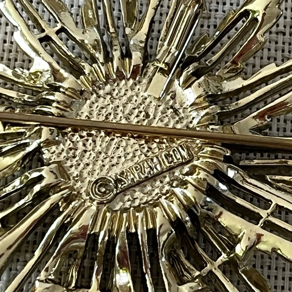 Gold and Brown Sunburst  SARAH COVENTRY Vintage Large Flower Sunflower Brooch